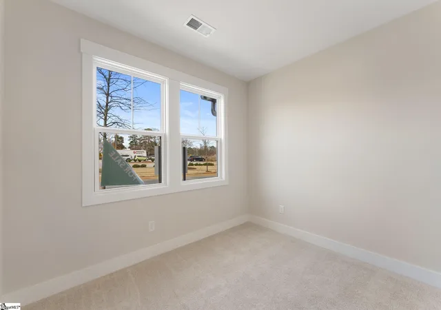 3rd image of 18 Renaissance Row Dr, Greenville, SC 29607 | MLS# 1570218