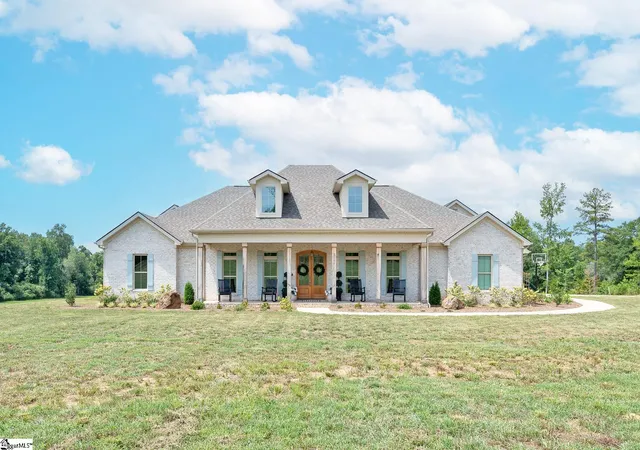 Photo 1 of Single family home for sale at 3301 Georgia Rd, Gray Court, SC 29645 | MLS# 1600837 | Listing updated on 2026-08-20