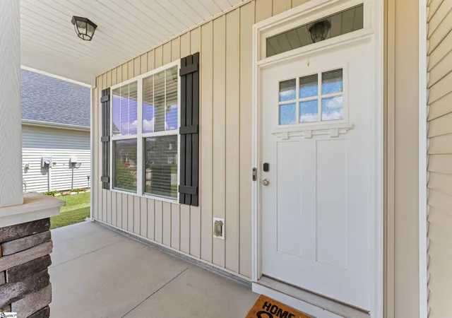 Photo 2 of Single family home for sale at 44 Tannery Dr, Greer, SC 29651 | MLS# 1598372 | Listing updated on 2026-08-19