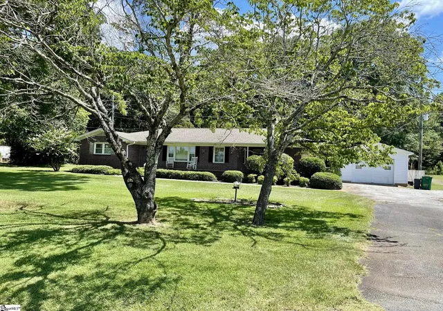 Photo 2 of Single family home for sale at 13359 Hwy 221, Enoree, SC 29335 | MLS# 1597571 | Listing updated on 2026-07-13