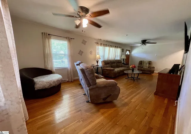 Photo 3 of Single family home for sale at 13359 Hwy 221, Enoree, SC 29335 | MLS# 1597571 | Listing updated on 2026-07-13