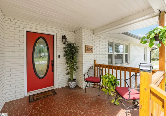 Homes for sale in Greenville, SC | 204 Greenacre Rd, Greenville, SC 29607 | MLS# 1596002
