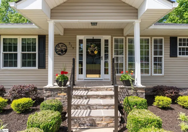 Photo 3 of Single family home for sale at 519 Island Point Rd, Starr, SC 29684 | MLS# 1591793 | Listing updated on 2026-08-28