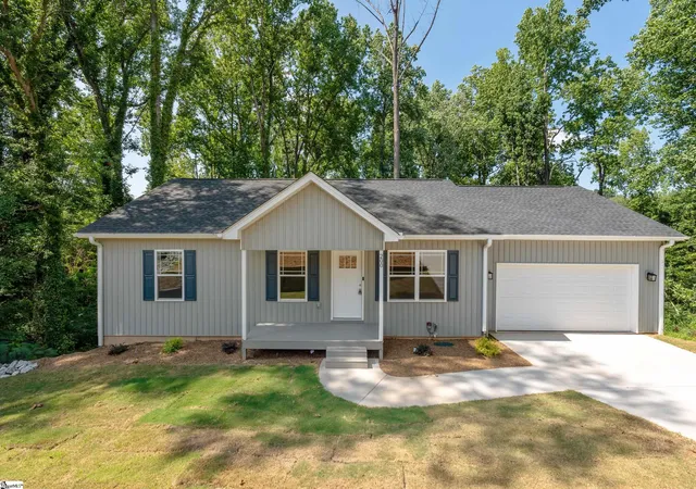 1st image of 200 Hillbrook Rd, Taylors, SC 29687 | MLS# 1592317