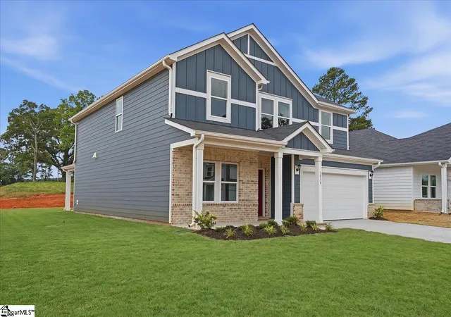 Photo 2 of Sale Pending at 1016 Southwell Dr, Anderson, SC 29624 | MLS# 1593451 | Listing updated on 2026-09-04