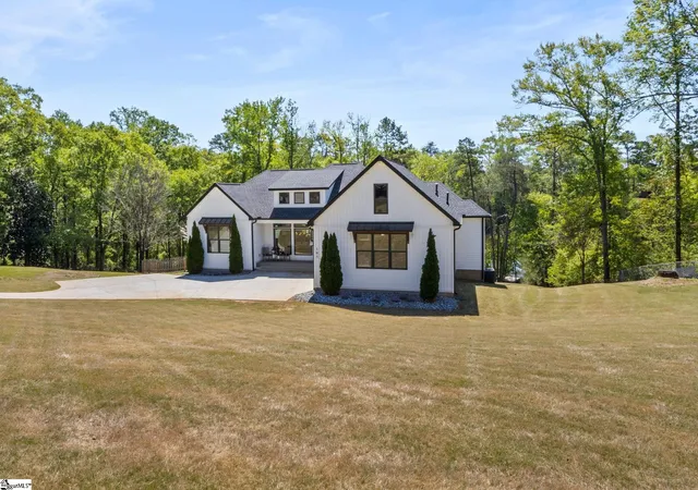 48th image of 105 Lake Forest Dr, Greer, SC 29651 | MLS# 1588818