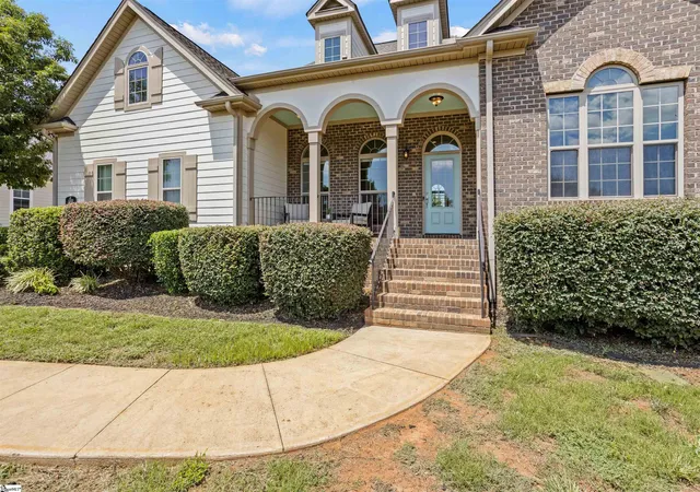 Photo 2 of Single family home for sale at 127 Carshalton Dr, Lyman, SC 29365 | MLS# 1599440 | Listing updated on 2026-07-31