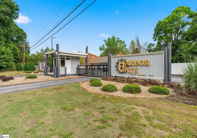 Homes for sale in Anderson, SC | 32 Harbor Gate, Anderson, SC 29625 | MLS# 1596634