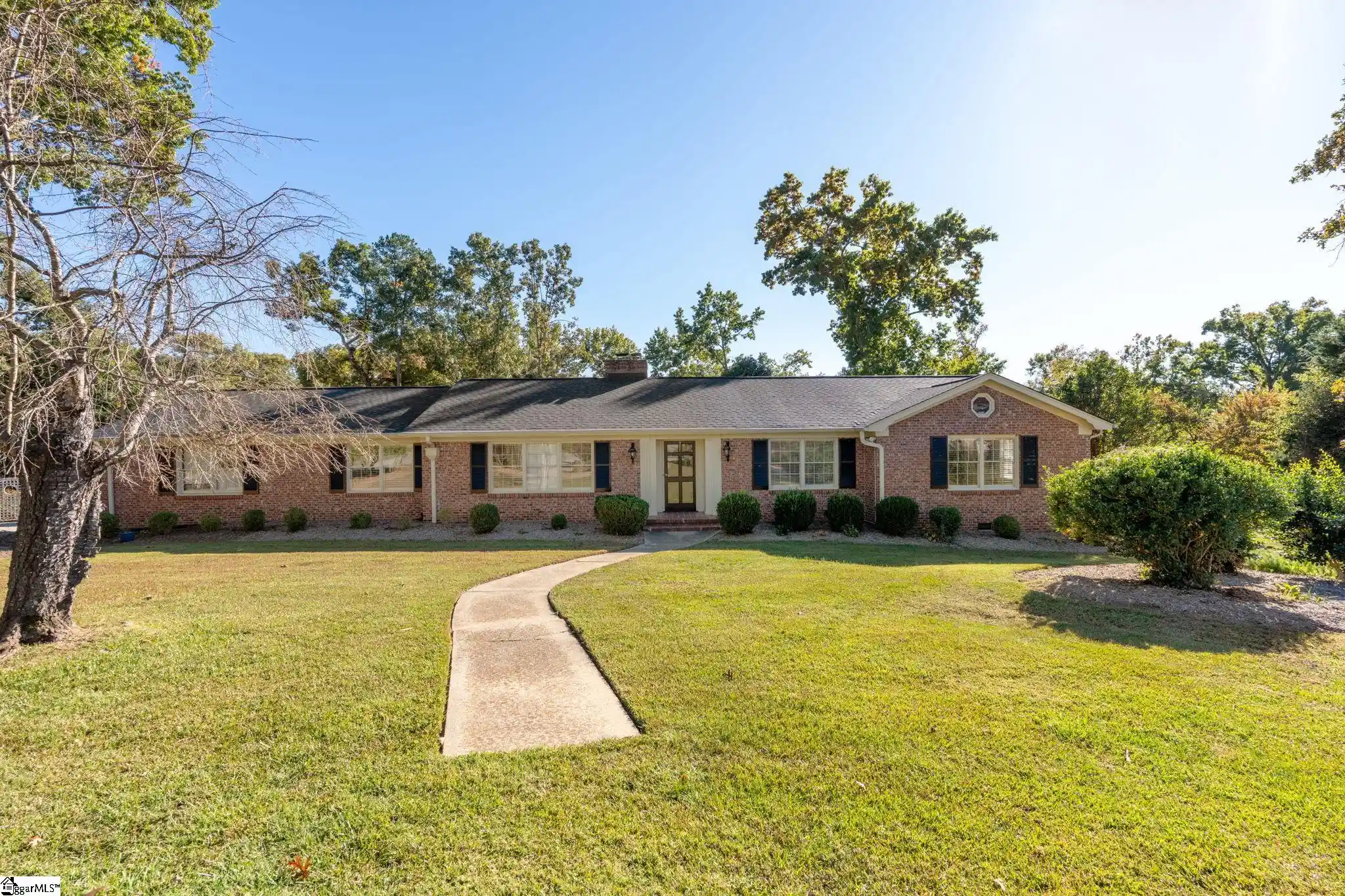 Single family home for sale at 21 Bridgewood Ave, Taylors, SC 29687 | MLS# 1608147