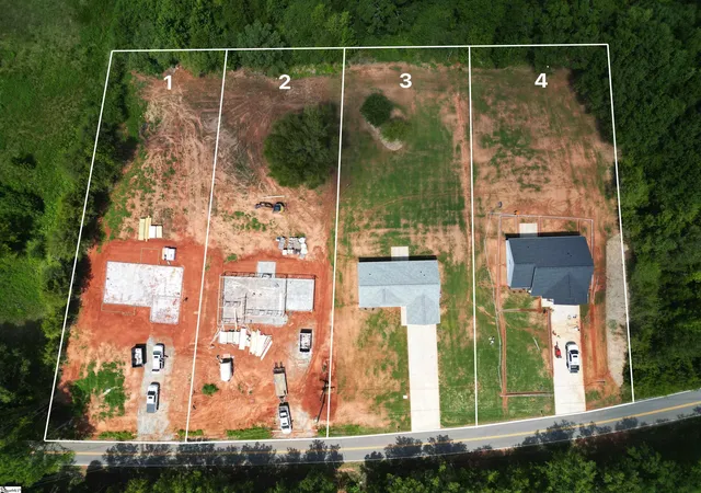 2nd image of 502 Hellams Rd, Gray Court, SC 29645 | MLS# 1593559