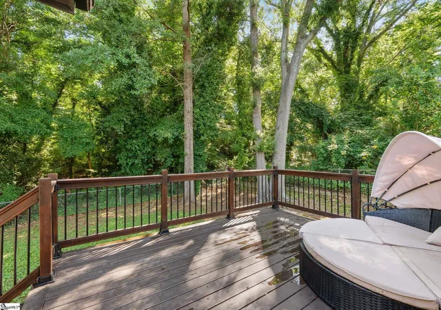 Photo 3 of Single family home for sale at 34 Pleasantdale Cir, Greenville, SC 29607 | MLS# 1601959 | Listing updated on 2026-09-16