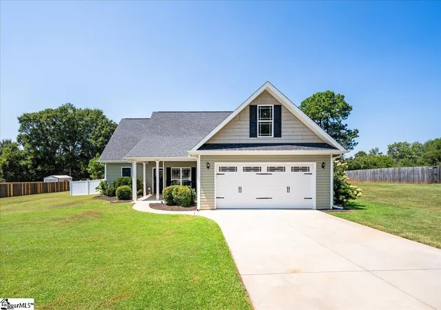 Photo 1 of Single family home for sale at 1405 Dunn Rd, Anderson, SC 29625 | MLS# 1601803 | Listing updated on 2026-09-21