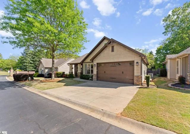 2nd image of 3 Dolerite Dr, Taylors, SC 29687 | MLS# 1586978