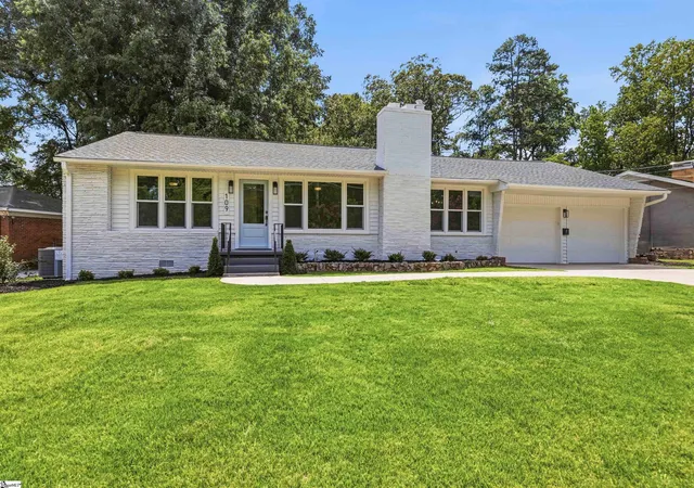 1st image of 109 Stephens Ln, Greenville, SC 29609 | MLS# 1596611