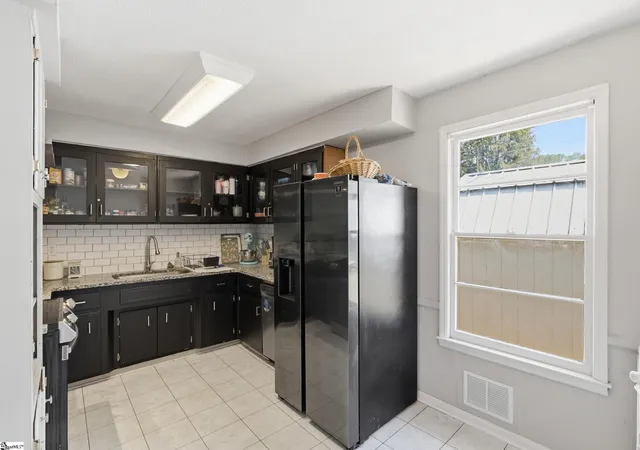 Photo 2 of Single family home for sale at 104 Old Well Pl, Boiling Springs, SC 29316 | MLS# 1590794 | Listing updated on 2026-09-05