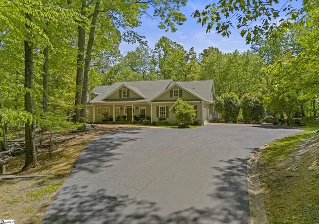 Photo 1 of Single family home for sale at 2222 Landrum Mill Rd, Campobello, SC 29322 | MLS# 1589437 | Listing updated on 2026-08-06