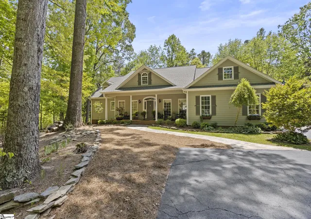 Photo 3 of Single family home for sale at 2222 Landrum Mill Rd, Campobello, SC 29322 | MLS# 1589437 | Listing updated on 2026-08-06