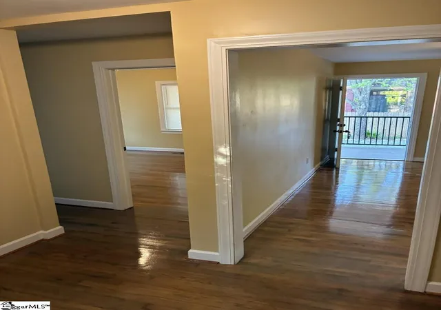 Photo 3 of Single family home for sale at 9 A Looper St, Greenville, SC 29611 | MLS# 1595432 | Listing updated on 2026-06-19