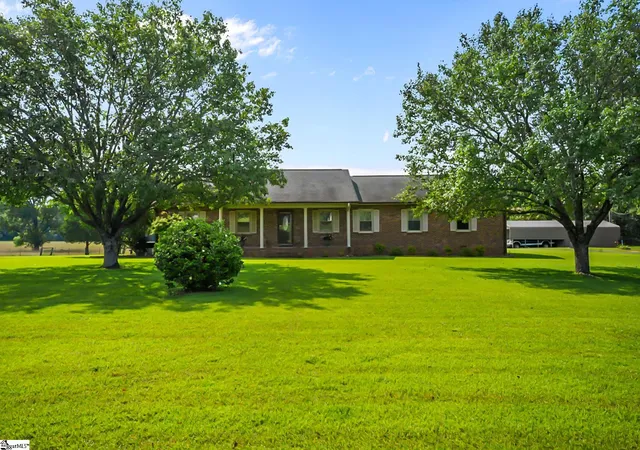 Homes for sale in Abbeville, SC | 1282 Nation Rd, Abbeville, SC 29620 | MLS# 1596301