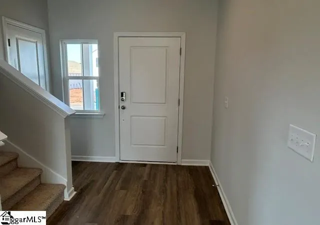 Photo 3 of Single family home for sale at 132 Edgewood Farms Ct, Easley, SC 29640 | MLS# 1589553 | Listing updated on 2026-08-17