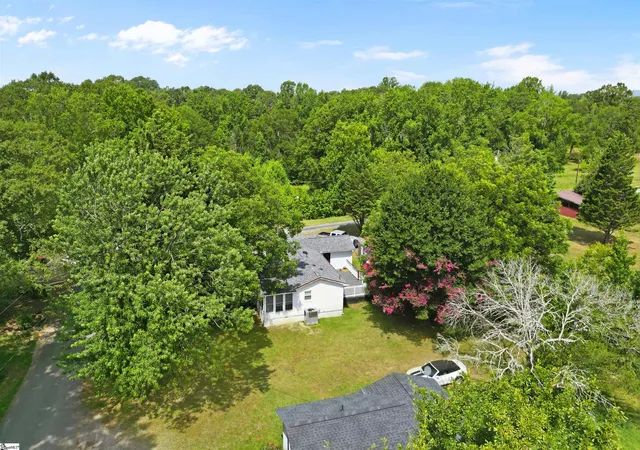 Photo 1 of Single family home for sale at 125 Old Lowe Ct, Spartanburg, SC 29303 | MLS# 1597988 | Listing updated on 2026-07-22