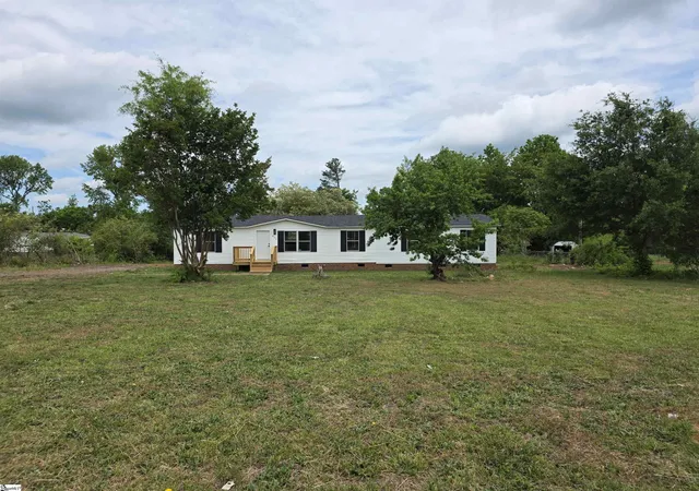 17th image of 217 Angells Dr, Woodruff, SC 29388 | MLS# 1590464
