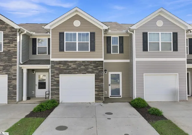 Photo 2 of Townhouse for sale at 1354 Wunder Wy, Boiling Springs, SC 29316 | MLS# 1600229 | Listing updated on 2026-08-08