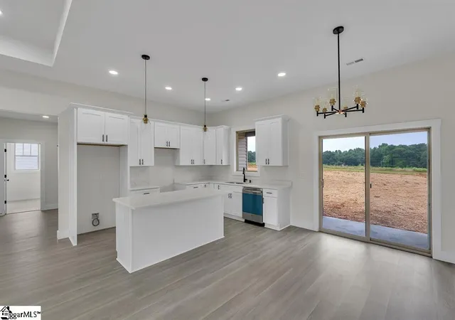 Photo 3 of Single family home for sale at 511 Bill Lattimore Rd, Chesnee, SC 29323 | MLS# 1597641 | Listing updated on 2026-07-14
