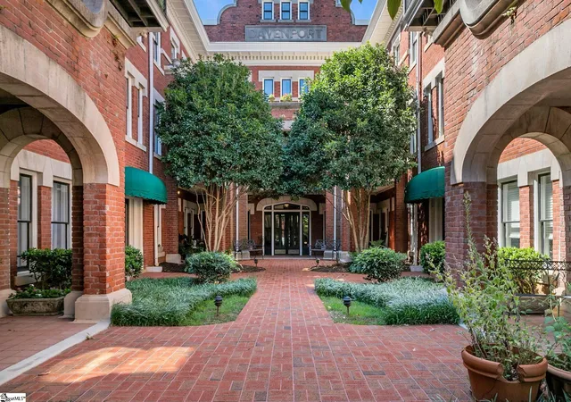 Photo 2 of Condo for sale at 400 E Washington St #Unit 5, Greenville, SC 29601 | MLS# 1601425 | Listing updated on 2026-08-20