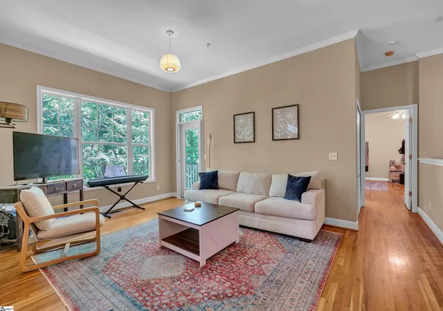 4th image of 18 B Edge Ct #Unit B, Greenville, SC 29609 | MLS# 1589482