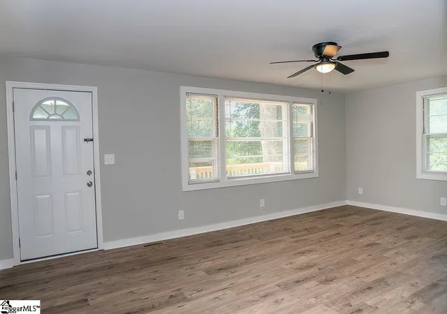 Photo 4 of Single family home for sale at 59 Goose Trl, Taylors, SC 29687 | MLS# 1593433 | Listing updated on 2026-09-08