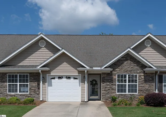 1st image of 109 Shalom Dr, Simpsonville, SC 29681 | MLS# 1597142