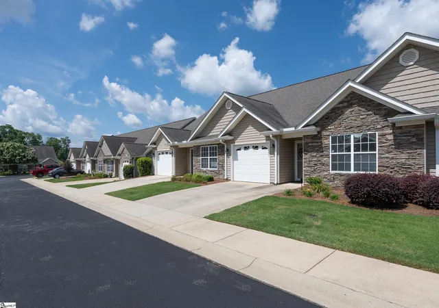 3rd image of 109 Shalom Dr, Simpsonville, SC 29681 | MLS# 1597142