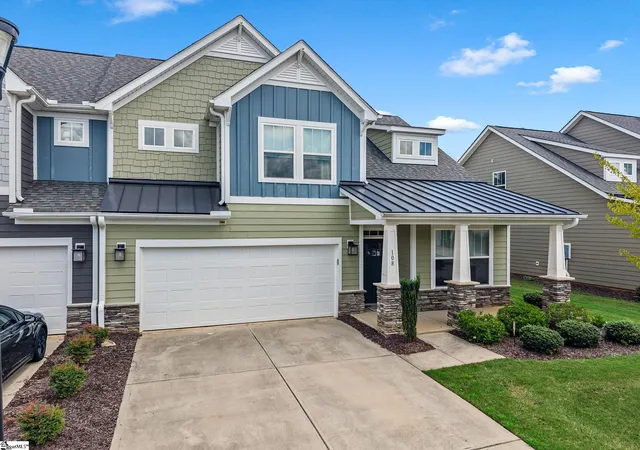 Photo 3 of Sale Pending at 108 Parkland Dr, Greenville, SC 29607 | MLS# 1580883 | Listing updated on 2026-08-31
