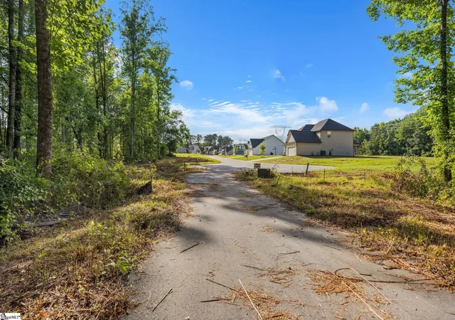 Photo 3 of Land for sale at 121 Carolina Dr, Piedmont, SC 29673 | MLS# 1598041 | Listing updated on 2026-08-01