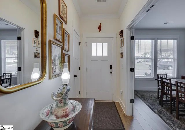 Photo 4 of Townhouse for sale at 305 Stoneygate Wy, Greenville, SC 29605 | MLS# 1590048 | Listing updated on 2026-06-29