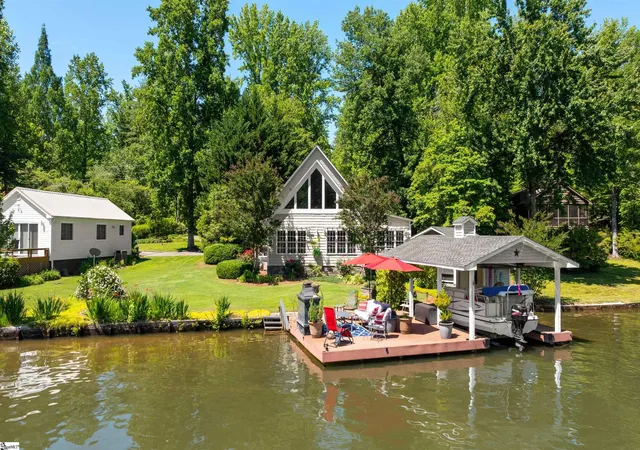 Single family home for sale at 339 Jumping Branch Rd, Tamassee, SC 29686 | MLS# 1594476 | Listing updated on 2026-08-17