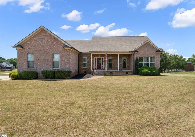 Homes for sale in Boiling Springs, SC | 4401 Parris Bridge Rd, Boiling Springs, SC 29316 | MLS# 1597302