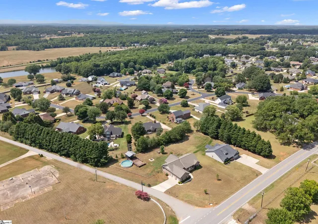 Homes for sale in Boiling Springs, SC | 4401 Parris Bridge Rd, Boiling Springs, SC 29316 | MLS# 1597302