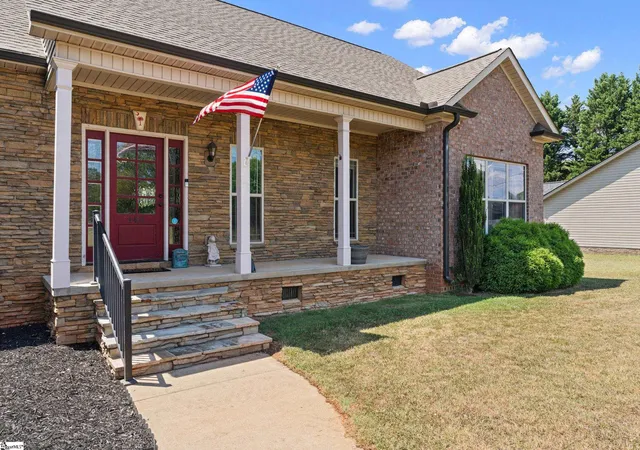 Homes for sale in Boiling Springs, SC | 4401 Parris Bridge Rd, Boiling Springs, SC 29316 | MLS# 1597302