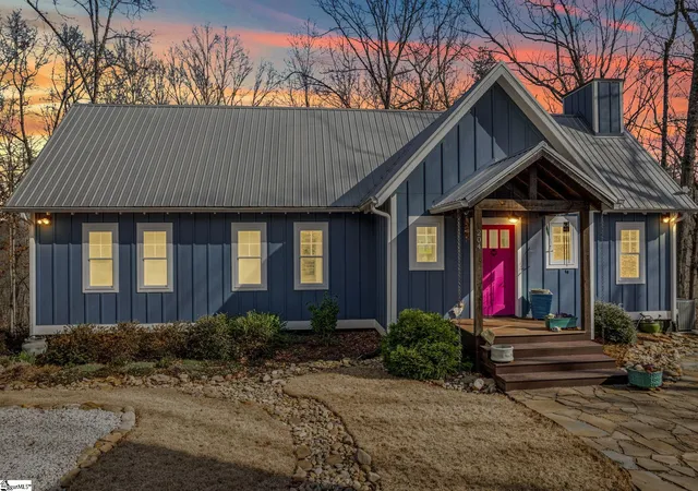 Photo 2 of Single family home for sale at 204 Serenity Dr, Pickens, SC 29671 | MLS# 1582556 | Listing updated on 2026-09-01