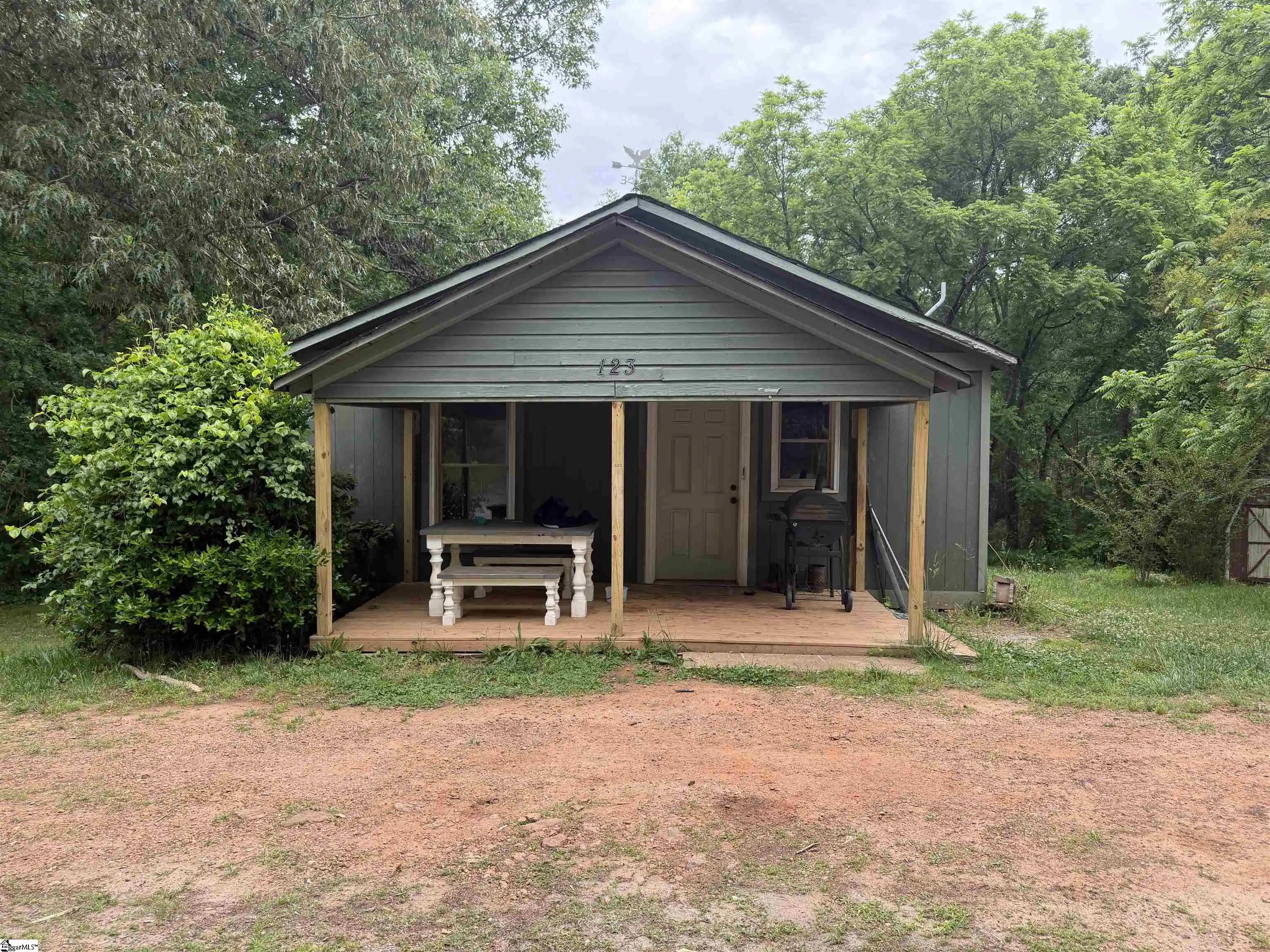 Photo 1 of Multi family home for sale at 127 Camp Crk Rd #UNITS 3 & 4, Central, SC 29630 | MLS# 1607450 | Listing updated on 2026-10-22