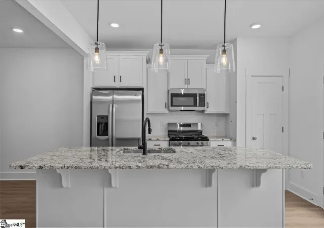 Photo 4 of Sale Pending at 505 Harebell Wy, Greenville, SC 29611 | MLS# 1578998 | Listing updated on 2026-02-23
