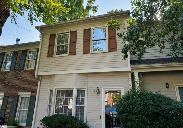 Photo 1 of Townhouse for sale at 321 Woodburn Creek Rd, Spartanburg, SC 29302 | MLS# 1601677 | Listing updated on 2026-08-22