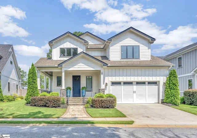 Photo 1 of Single family home for sale at 9 Azalea Spring Ct, Greenville, SC 29615 | MLS# 1599301 | Listing updated on 2026-09-08