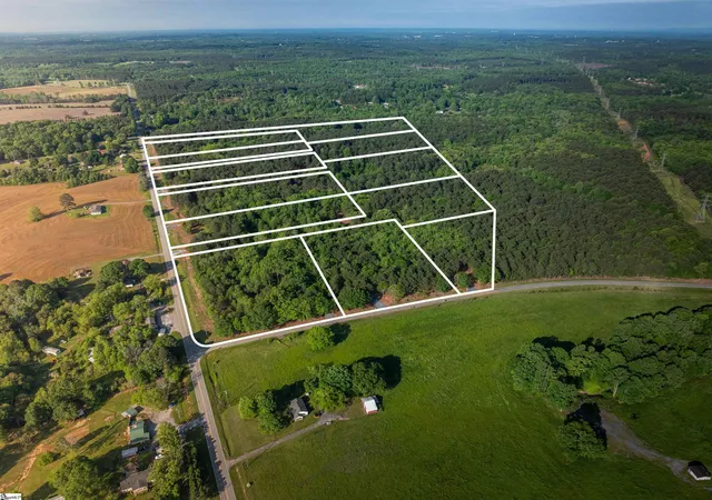 2nd image of 03 Moorefield Memorial Hwy, Liberty, SC 29657 | MLS# 1557584