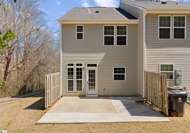 Photo 3 of Townhouse for sale at 127 Emerywood Ln, Greenville, SC 29607 | MLS# 1585663 | Listing updated on 2026-09-19