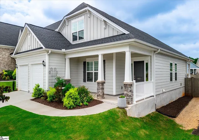 Photo 3 of Single family home for sale at 603 Betony Wy, Greenville, SC 29607 | MLS# 1598965 | Listing updated on 2026-09-09