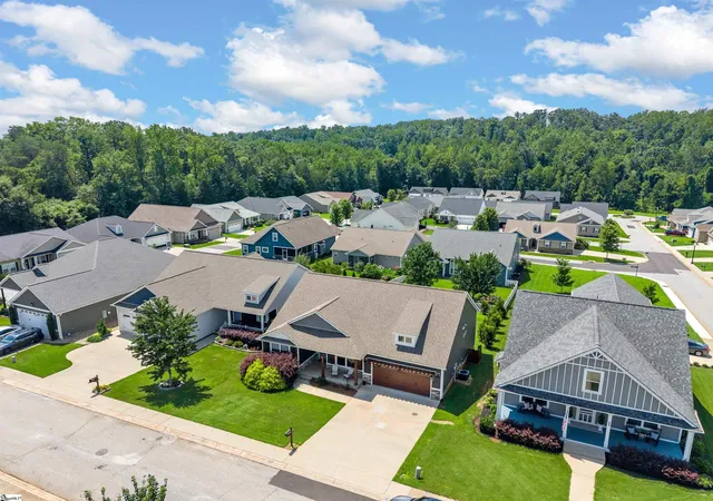 Photo 3 of Sale Pending at 606 Downing Wy, Landrum, SC 29356 | MLS# 1598590 | Listing updated on 2026-08-28