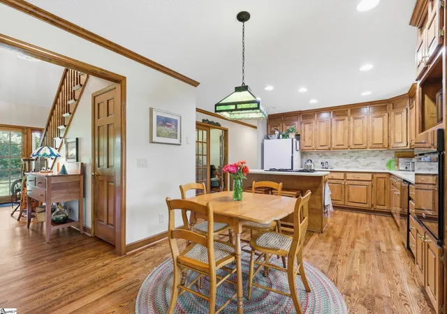 Photo 4 of Single family home for sale at 621 Jenkins Bridge Rd, Simpsonville, SC 29680 | MLS# 1597886 | Listing updated on 2026-09-18